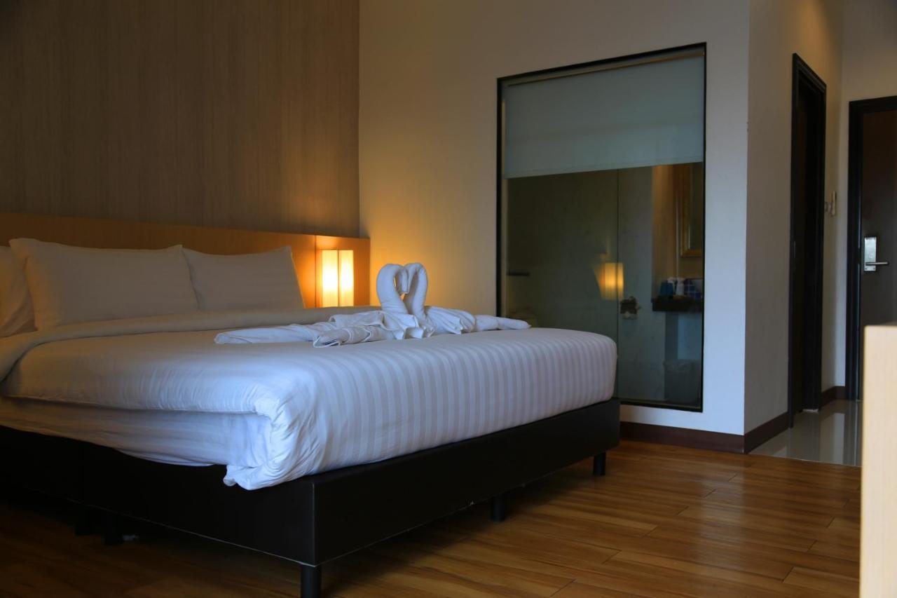 Sr Boutique Hotel Тхакхэк Экстерьер фото