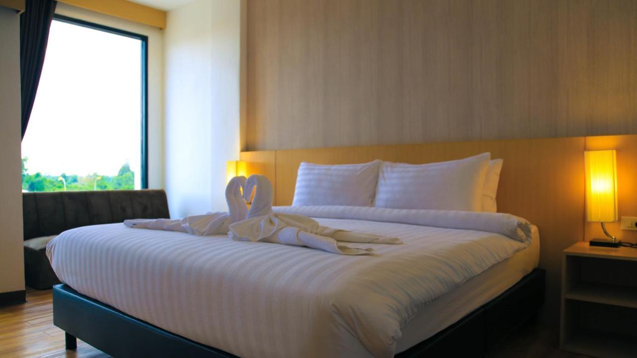 Sr Boutique Hotel Тхакхэк Экстерьер фото