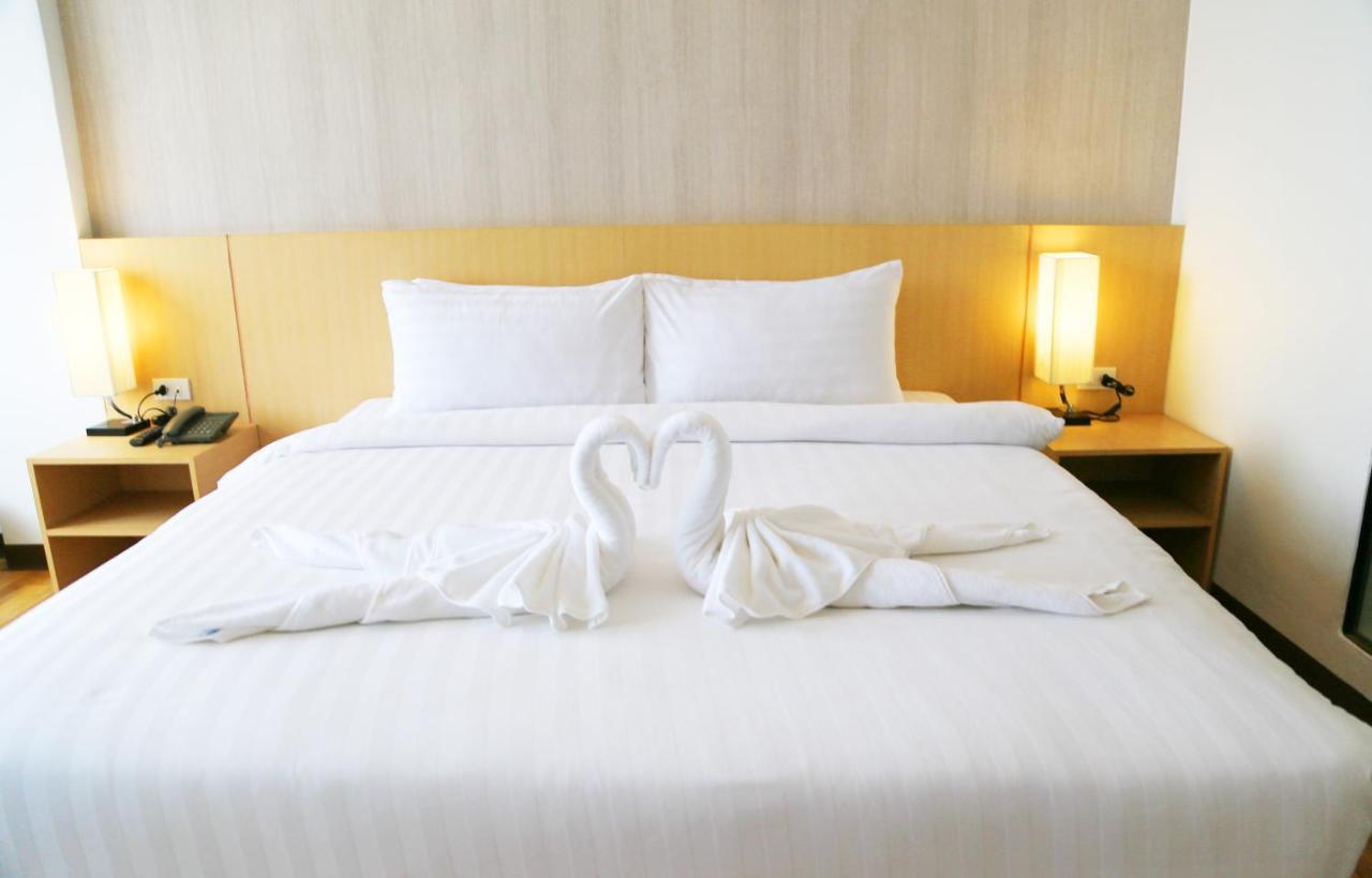 Sr Boutique Hotel Тхакхэк Экстерьер фото